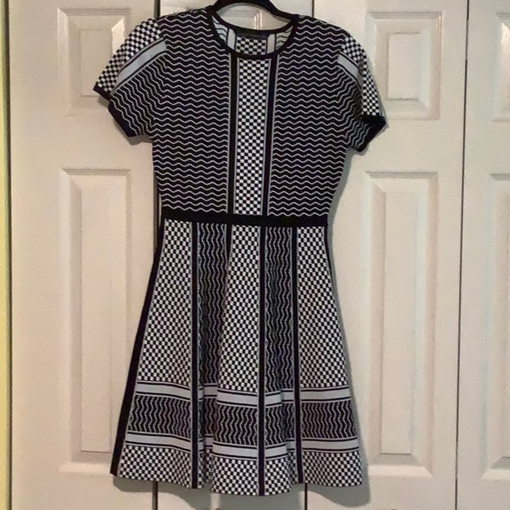 Zara Woman Black & White patterned dress SZ M